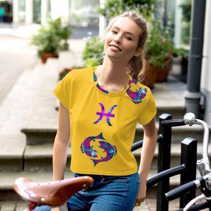 Girls Graphic Crop Tee. Waist length Crop Top- Pisces. WickedYo.